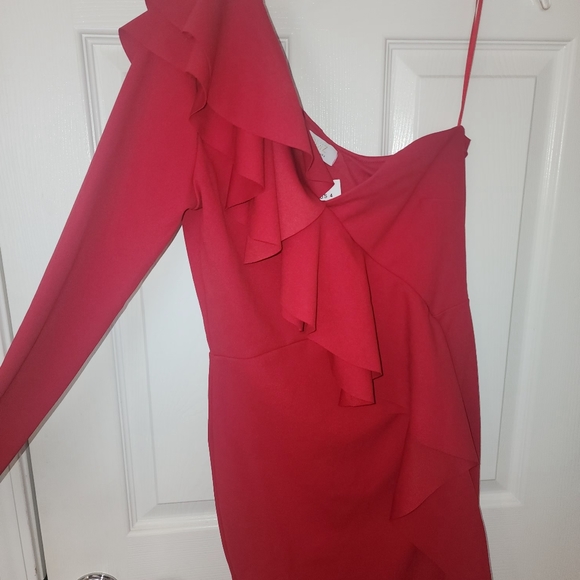 Quizz Red One Shoulder Scuba Dress - Picture 5 of 8